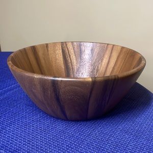 Lipper International Acacia Round Flair Wood Bowl, 11.5” x 4.5"